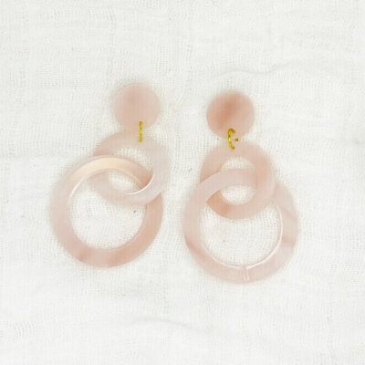 trinity-blush-earrings trinity-blush-earrings
