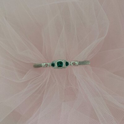 Lab Emerald Milanese Mesh Cuscino Bangle Bracelet